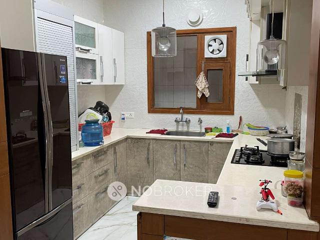 4+ BHK House For Sale In Sector 42