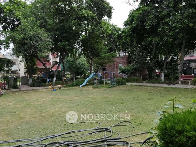 4+ BHK House For Sale In Sector 46
