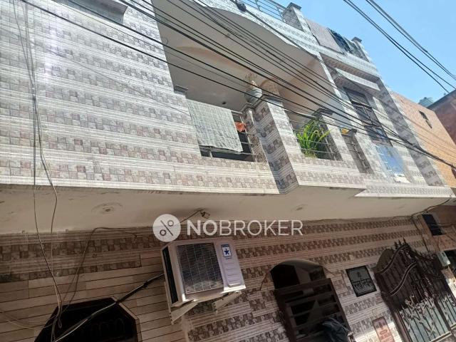4+ BHK House For Sale In Sector 52