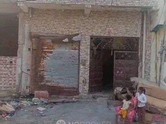4+ BHK House For Sale In Sector 81