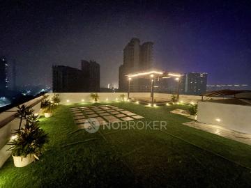 4+ BHK House For Sale In Sector 82