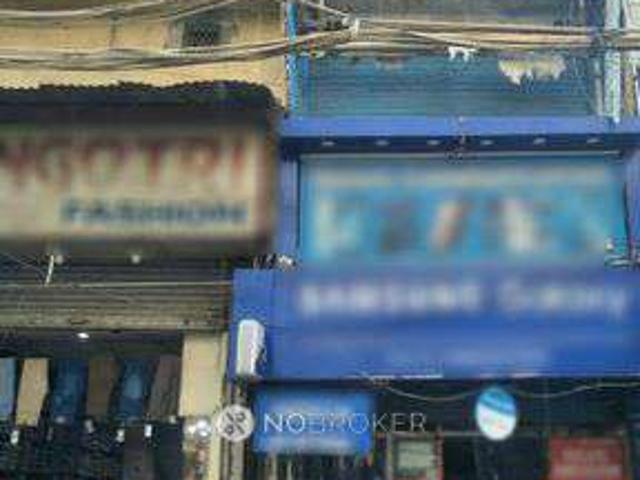 4+ BHK House For Sale In Shadra