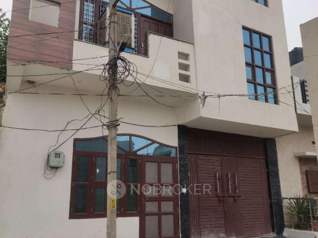 4+ BHK House For Sale In Sohna