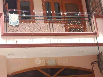 4+ BHK House For Sale In South City I