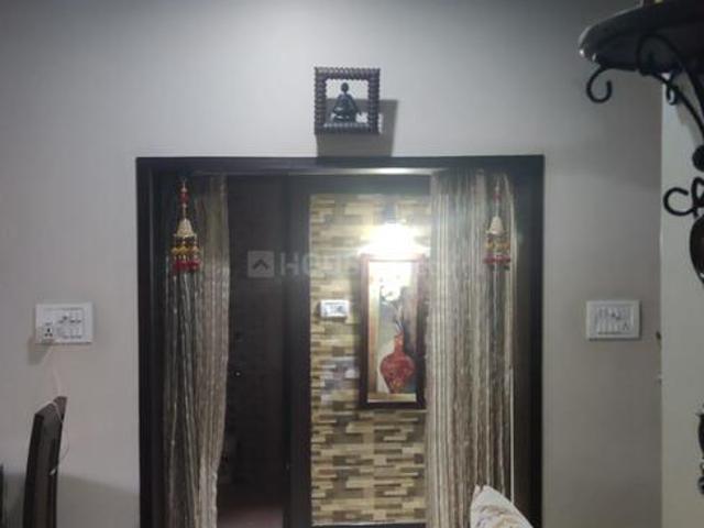 4 BHK Independent Builder Floor in Mukherjee Nagar for resale New Delhi. The reference number is 18216068