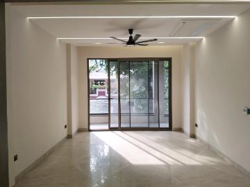4 BHK Independent Builder Floor in Mukherjee Nagar for resale New Delhi. The reference number is 20554241