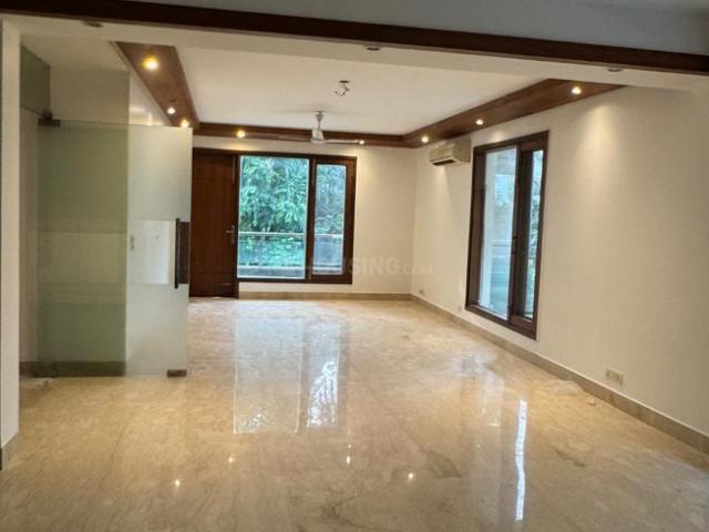 4 BHK Independent Builder Floor in Maharani Bagh for rent New Delhi. The reference number is 18447053