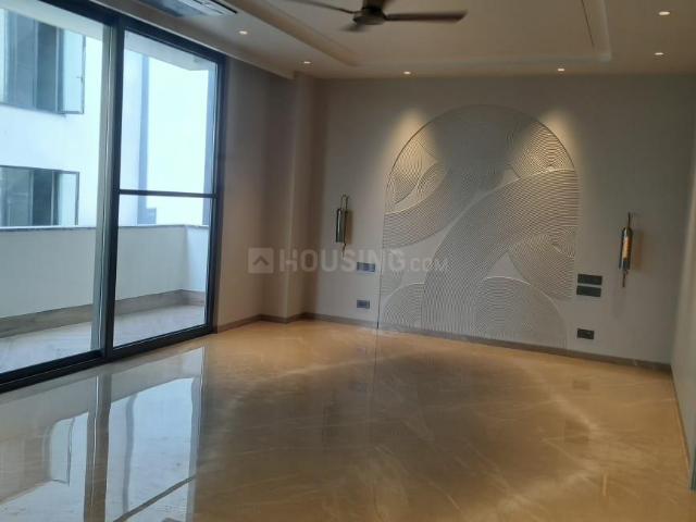 4 BHK Independent Builder Floor in Maharani Bagh for resale New Delhi. The reference number is 20123228