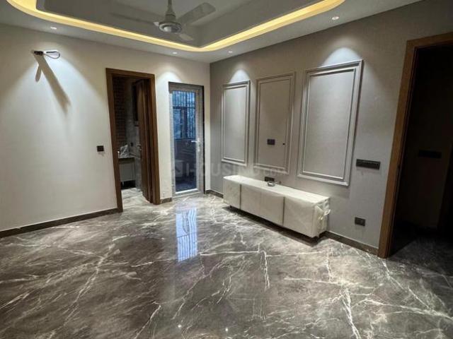 4 BHK Independent Builder Floor in Mansarover Garden for resale New Delhi. The reference number is 19571514