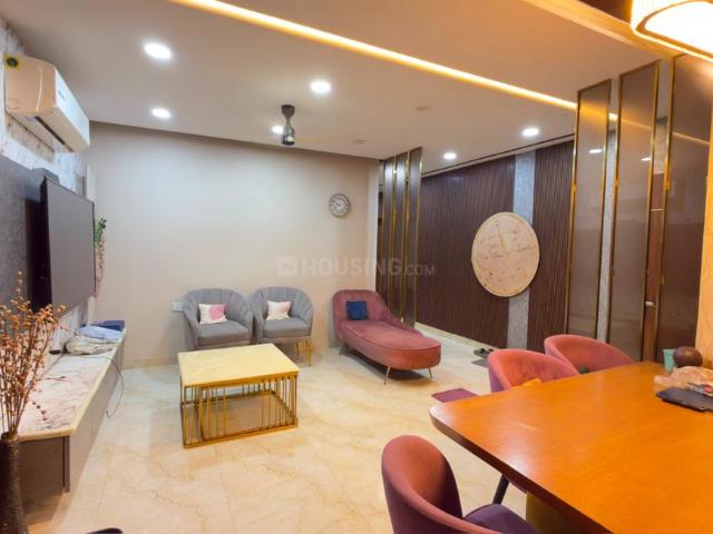 4 BHK Independent Builder Floor in Mayur Vihar Phase 1 for resale New Delhi. The reference number is 20996775