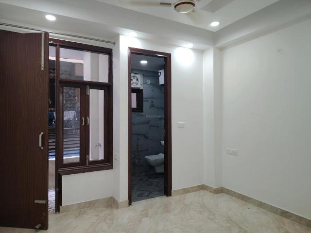 4 BHK Independent Builder Floor in Mehrauli for resale New Delhi. The reference number is 20553228