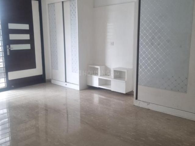 4 BHK Independent Builder Floor in Model Town for rent New Delhi. The reference number is 19083179