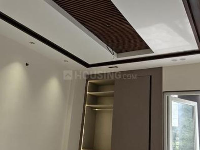 4 BHK Independent Builder Floor in Model Town for rent New Delhi. The reference number is 20697002