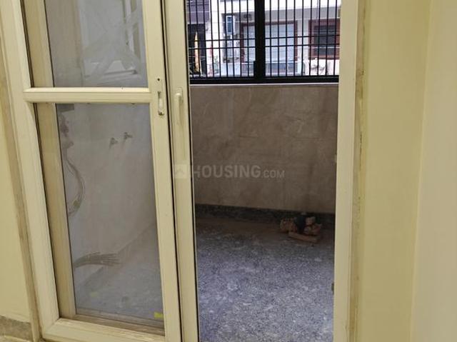 4 BHK Independent Builder Floor in Model Town for resale New Delhi. The reference number is 17221310