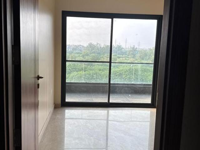 4 BHK Independent Builder Floor in Model Town for resale New Delhi. The reference number is 18234039