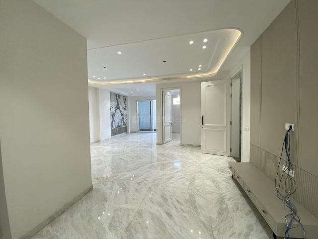 4 BHK Independent Builder Floor in Model Town for resale New Delhi. The reference number is 21320173