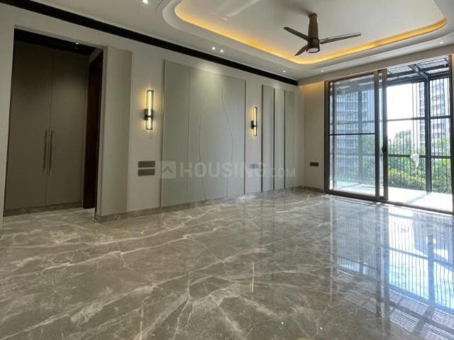 4 BHK Independent Builder Floor in Model Town for resale New Delhi. The reference number is 19583654