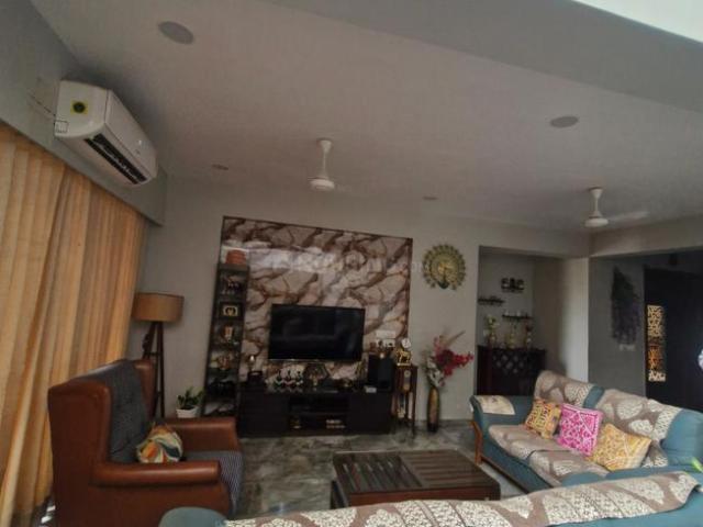 4 BHK Independent Builder Floor in Motera for rent Ahmedabad. The reference number is 20503675