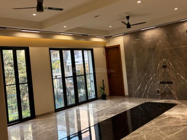 4 BHK Independent Builder Floor in Naraina for resale New Delhi. The reference number is 20693210