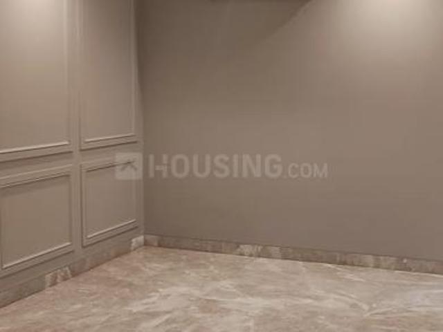 4 BHK Independent Builder Floor in Navjeevan Vihar for resale New Delhi. The reference number is 20681486