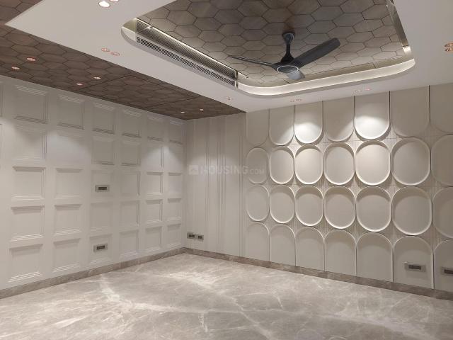 4 BHK Independent Builder Floor in Neeti Bagh for resale New Delhi. The reference number is 21011306