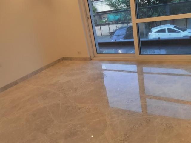 4 BHK Independent Builder Floor in New Friends Colony for rent New Delhi. The reference number is 7440382