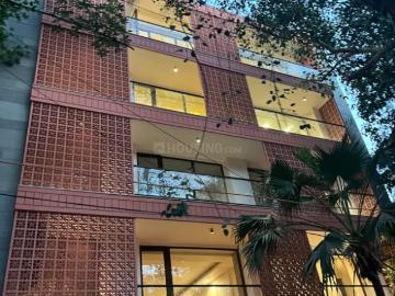 4 BHK Independent Builder Floor in New Friends Colony for resale New Delhi. The reference number is 7916560