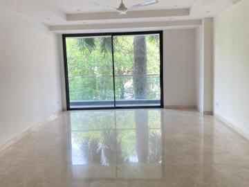 4 BHK Independent Builder Floor in New Friends Colony for resale New Delhi. The reference number is 7918411