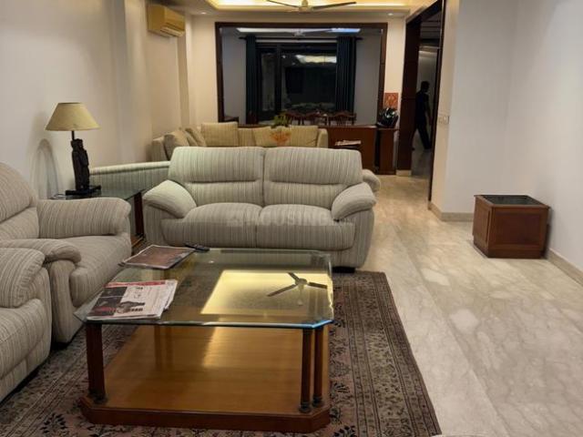 4 BHK Independent Builder Floor in New Friends Colony for resale New Delhi. The reference number is 15635331