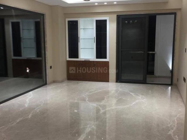 4 BHK Independent Builder Floor in New Friends Colony for resale New Delhi. The reference number is 16636909