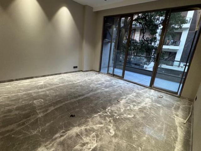 4 BHK Independent Builder Floor in New Friends Colony for resale New Delhi. The reference number is 19070962
