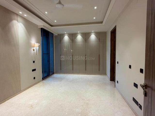 4 BHK Independent Builder Floor in New Friends Colony for resale New Delhi. The reference number is 20500729