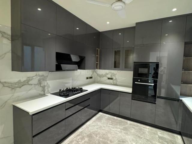 4 BHK Independent Builder Floor in New Friends Colony for resale New Delhi. The reference number is 20856239