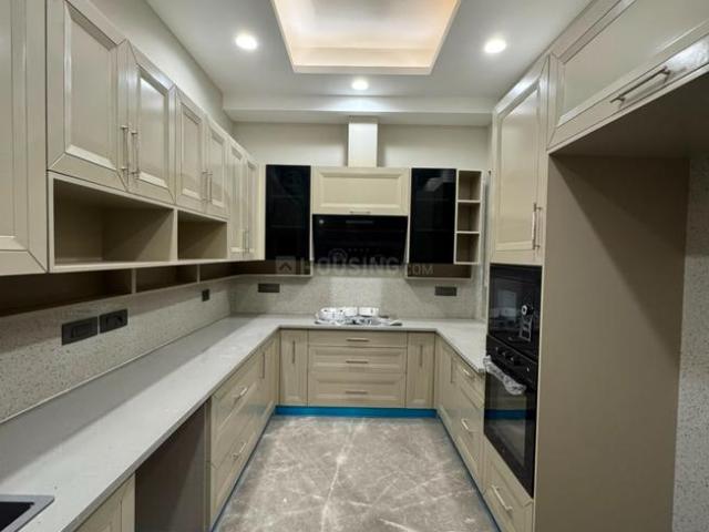 4 BHK Independent Builder Floor in New Friends Colony for resale New Delhi. The reference number is 20856338