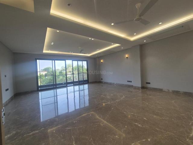 4 BHK Independent Builder Floor in New Friends Colony for resale New Delhi. The reference number is 21195123