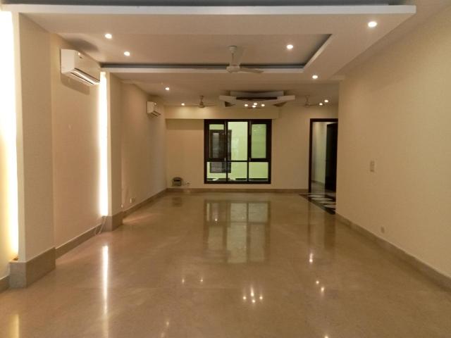4 BHK Independent Builder Floor in New Friends Colony for resale New Delhi. The reference number is 21271712