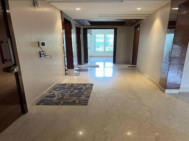 4 BHK Independent Builder Floor in New Rajinder Nagar for resale New Delhi. The reference number is 15182619