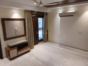 4 BHK Independent Builder Floor in AGCR Enclave for resale New Delhi. The reference number is 20272893