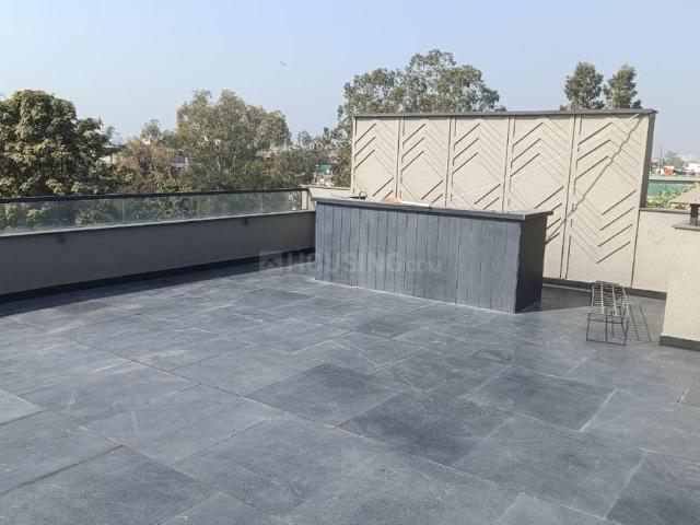 4 BHK Independent Builder Floor in Anand Lok for rent New Delhi. The reference number is 19586715