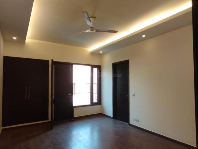4 BHK Independent Builder Floor in Anand Lok for rent New Delhi. The reference number is 19138322