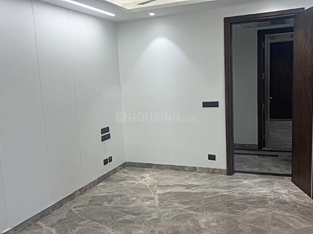 4 BHK Independent Builder Floor in Anand Lok for resale New Delhi. The reference number is 19763414