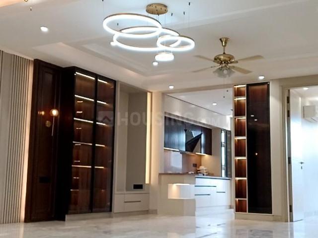 4 BHK Independent Builder Floor in Anand Vihar for resale New Delhi. The reference number is 16061725