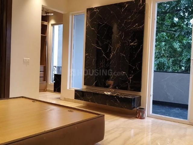 4 BHK Independent Builder Floor in Anand Vihar for resale New Delhi. The reference number is 20912700