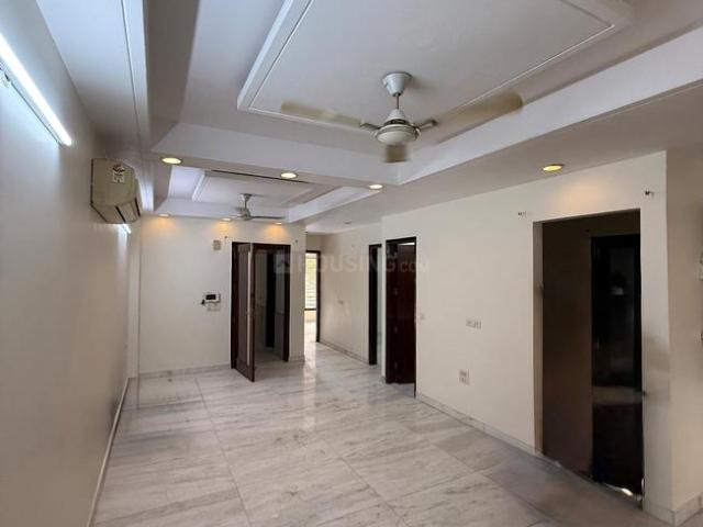 4 BHK Independent Builder Floor in Ashok Vihar for rent New Delhi. The reference number is 18450215