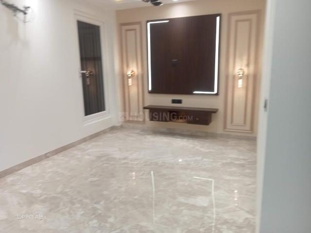 4 BHK Independent Builder Floor in Ashok Vihar for rent New Delhi. The reference number is 19572312