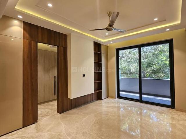 4 BHK Independent Builder Floor in Ashok Vihar for rent New Delhi. The reference number is 19860273