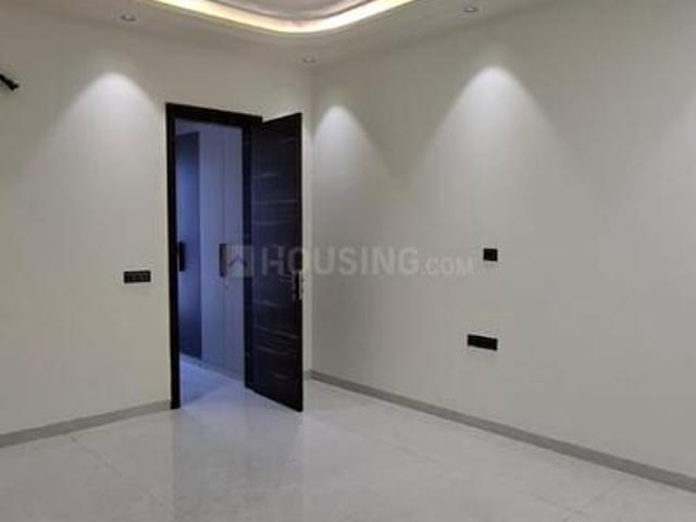 4 BHK Independent Builder Floor in Ashok Vihar for rent New Delhi. The reference number is 20033208