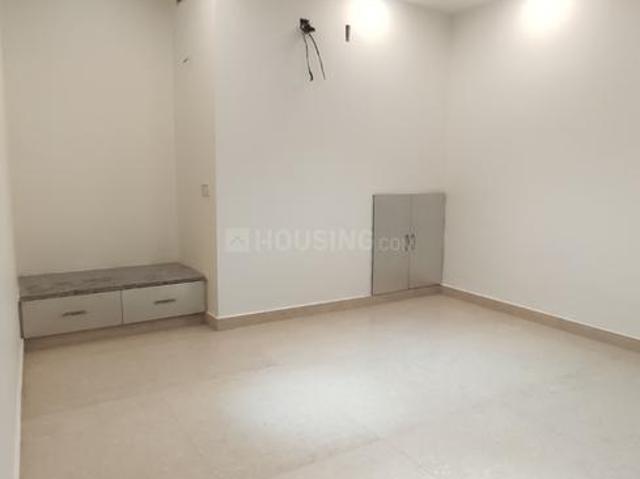 4 BHK Independent Builder Floor in Ashok Vihar for resale New Delhi. The reference number is 19003551