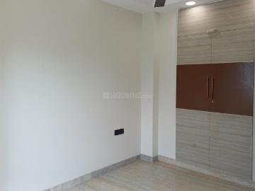 4 BHK Independent Builder Floor in Ashok Vihar for resale New Delhi. The reference number is 19545774