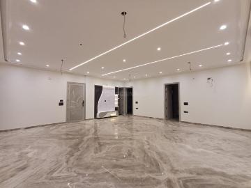 4 BHK Independent Builder Floor in Ashok Vihar for resale New Delhi. The reference number is 19546437